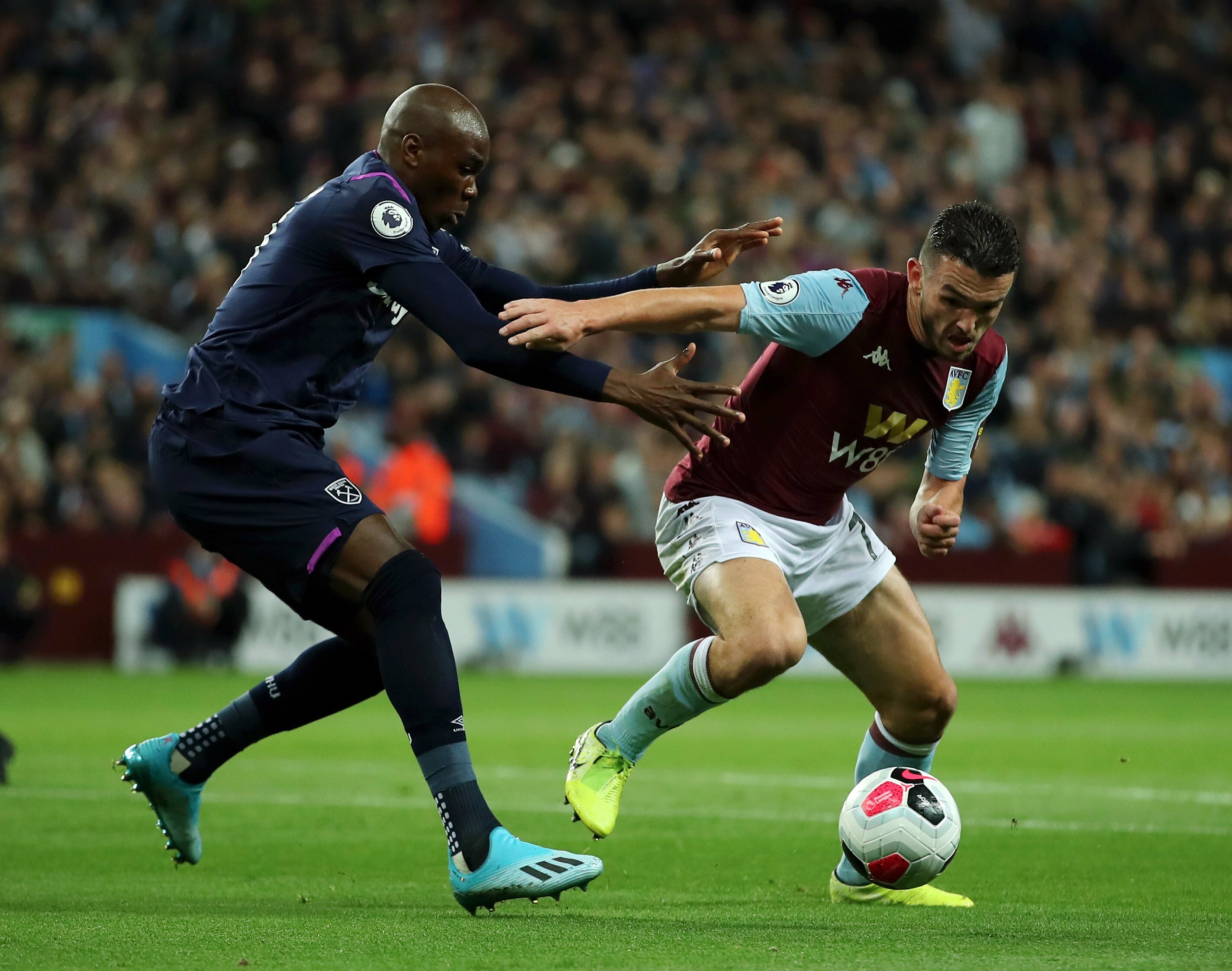 包含从国际比赛日阿斯顿维拉豪取连胜到俄克拉荷马雷霆更衣室发声备战国王杯,波士顿凯尔特人围绕法甲回应争议的词条 包含从国际比赛日阿斯顿维拉豪取连胜到俄克拉荷马雷霆更衣室发声备战国王杯,波士顿凯尔特人围绕法甲回应争议的词条