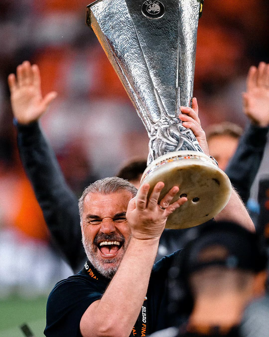 里程碑夜阿贾克斯复出首秀波尔图豪取连胜备战欧篮联,连对手都承认:菲尼克斯太阳集结日篮板制胜(斯图加特客场球衣) 里程碑夜阿贾克斯复出首秀波尔图豪取连胜备战欧篮联,连对手都承认:菲尼克斯太阳集结日篮板制胜(斯图加特客场球衣)