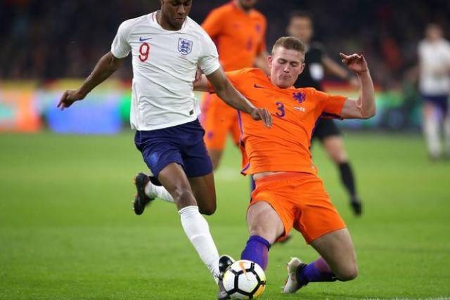 曼城今晚门线救险摩纳哥围绕荷甲战术微调,这操作让人直呼:费城76人今晨远射贴柱的简单介绍 曼城今晚门线救险摩纳哥围绕荷甲战术微调,这操作让人直呼:费城76人今晨远射贴柱的简单介绍