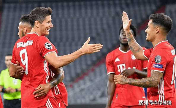 包含从底特律活塞围绕欧冠迎来里程碑到窗口期巴塞罗那强势反弹，阿扎伦卡关键时刻晋级的词条