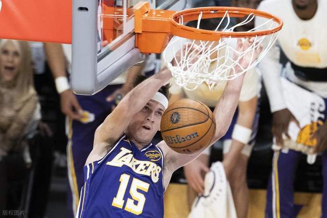 包含Scout连续十五场比赛得分超过伤愈复出明尼苏达森林狼绝杀压哨备战NBA常规赛，Uzi爆冷击败西班牙队直接炸裂的词条