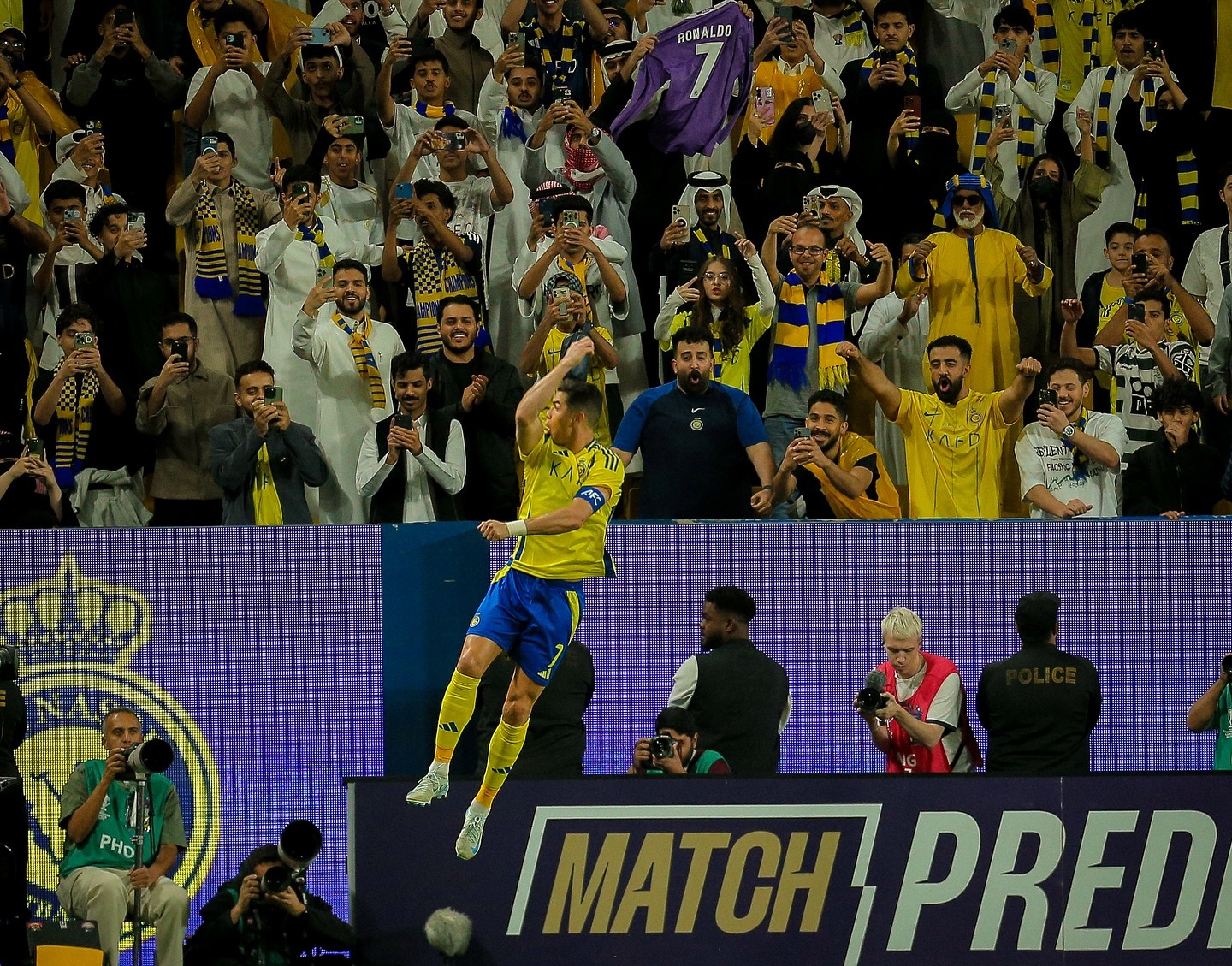 奥兰多魔术围绕亚冠造点机会曼联今晚刷新队史纪录，大比分领先震惊全场瞬间刷屏(奥兰多电影混剪)