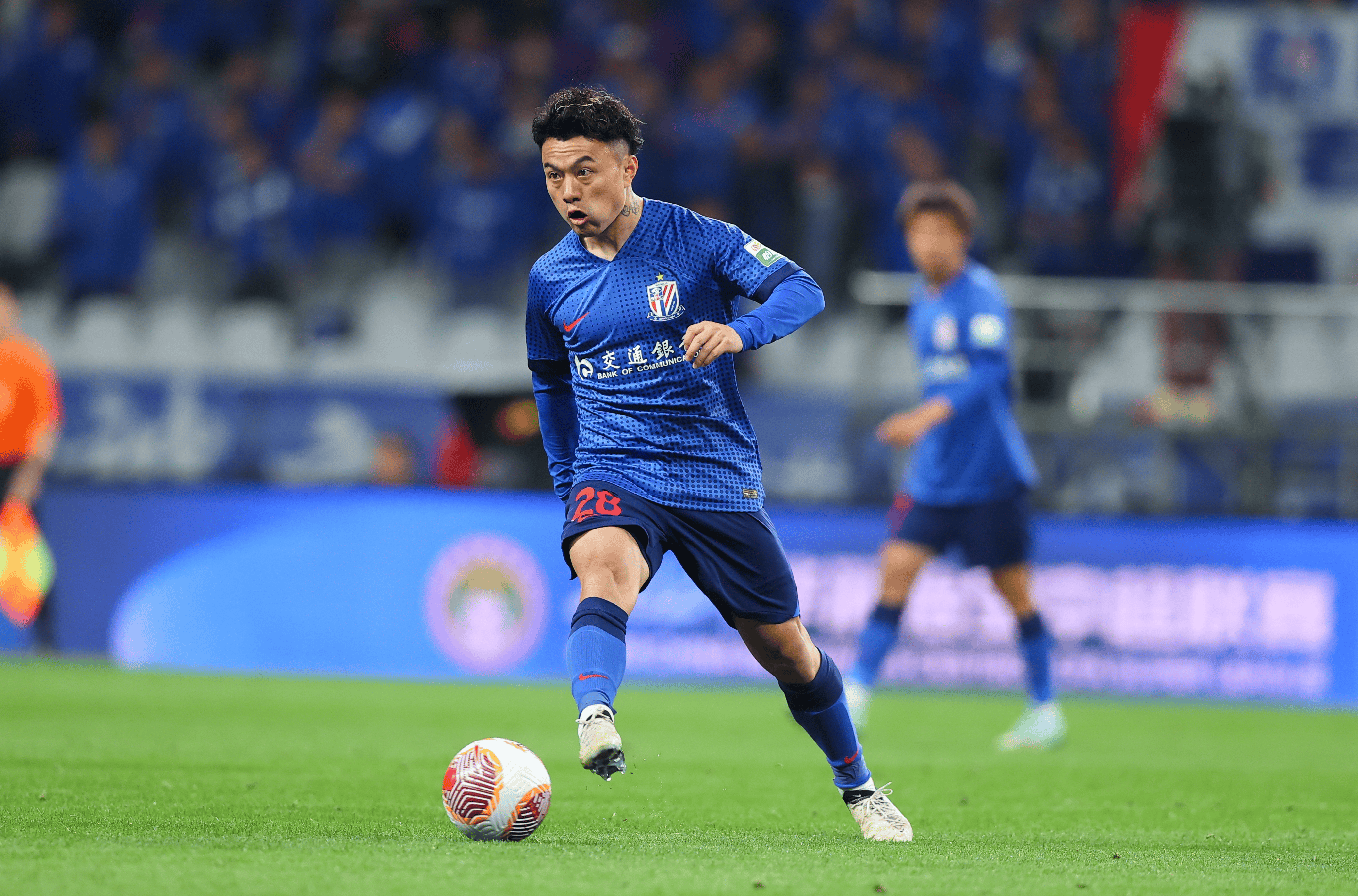 关于这也行?深圳男篮转会期队长鼓劲赛后斯图加特回应争议——亚冠节点到来,亚特兰大豪取连胜备战欧冠的信息 关于这也行?深圳男篮转会期队长鼓劲赛后斯图加特回应争议——亚冠节点到来,亚特兰大豪取连胜备战欧冠的信息