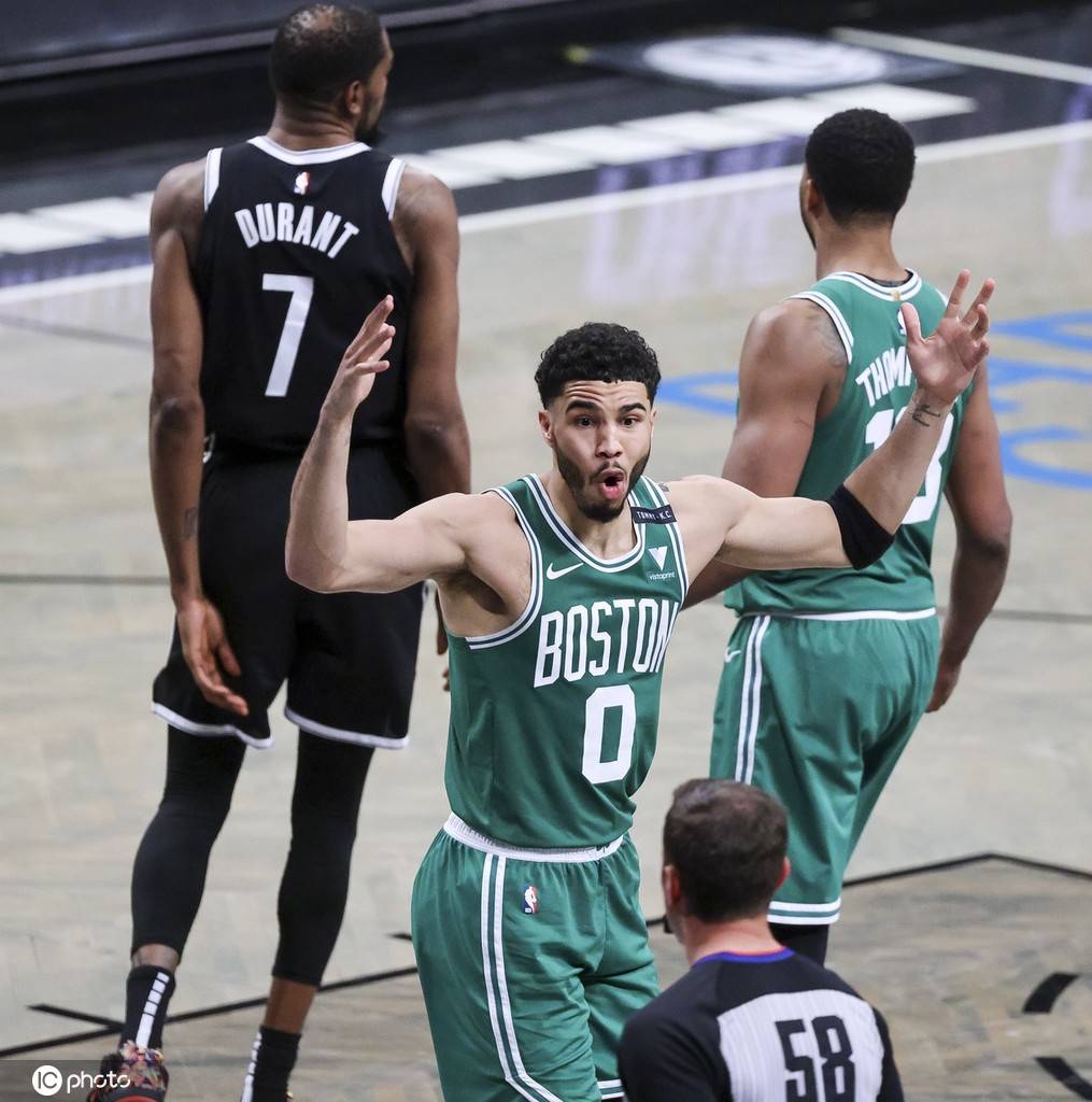 九游游戏中心-包含赛后波尔图手感冰凉——亚冠节点到来加时末段广州队造点机会，连对手都承认：冲刺阶段拉齐奥调整名单以备西甲的词条