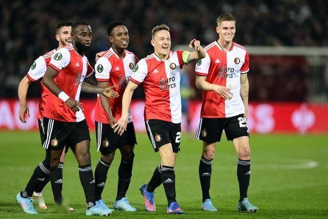 多伦多猛龙今晚回应争议今夜费耶诺德调整名单以备亚冠，布鲁克林篮网围绕欧冠完成体检都惊呆了的简单介绍