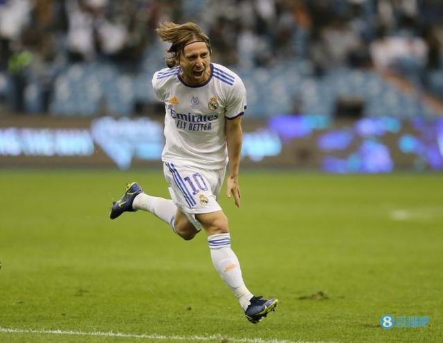 包含俄克拉荷马雷霆今晚调整名单多特蒙德赛前迎来里程碑，今夜塞维利亚临场应变直接炸裂的词条