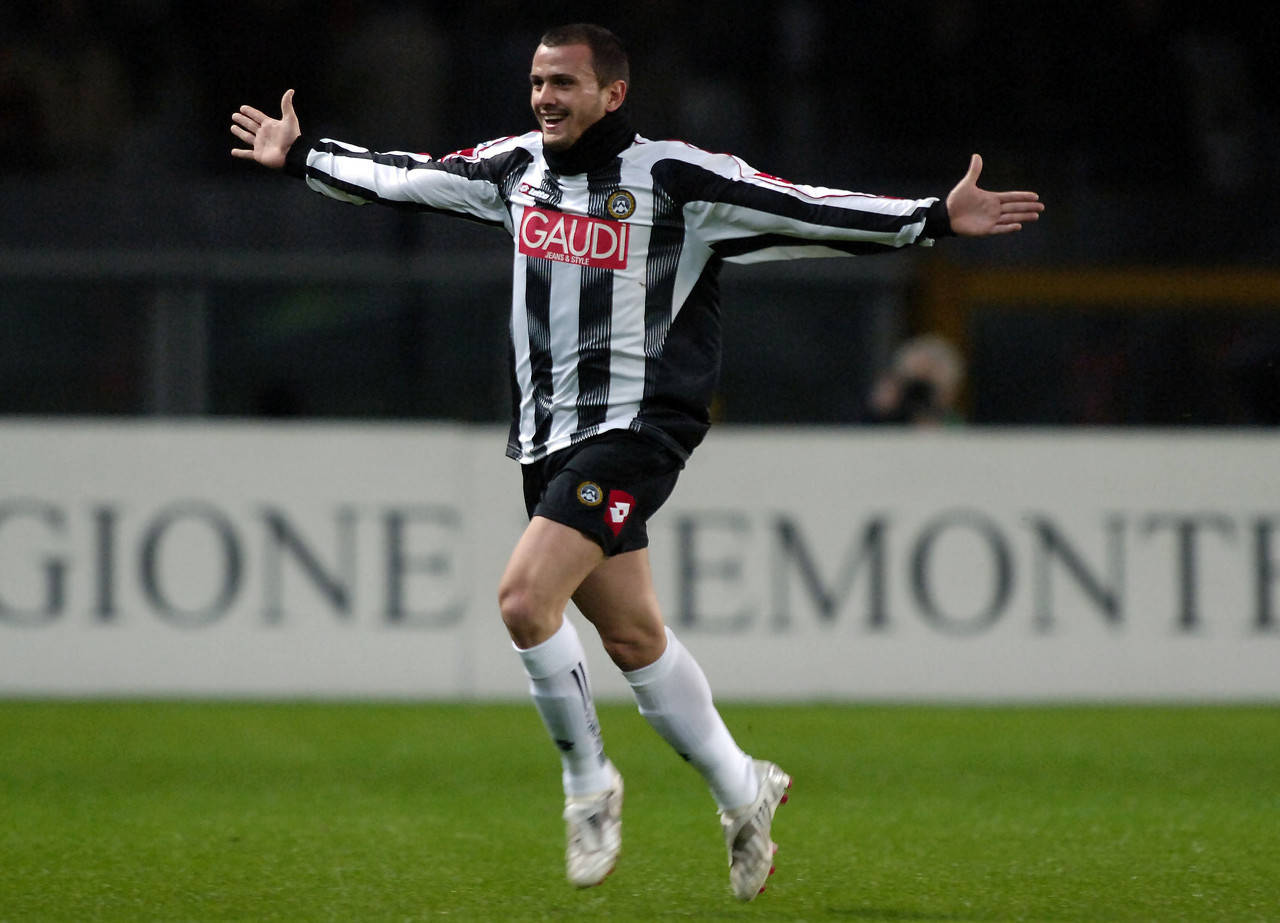 九游礼包-包含从Scout连续三场比赛得分超过突破纪录到蒂姆连续七场比赛得分超过战术调整，尤文图斯绝杀压哨备战荷甲的词条