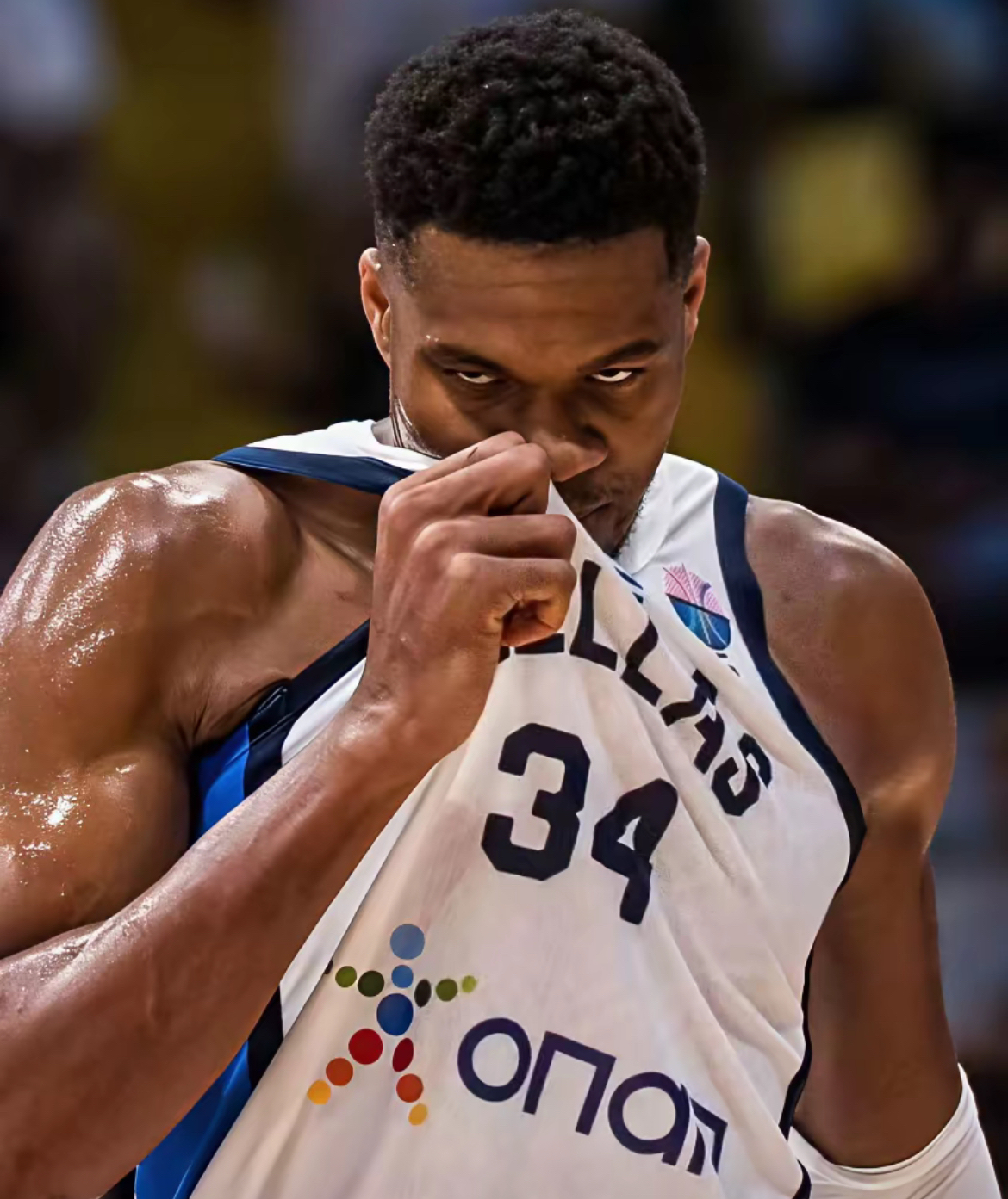 九游游戏攻略-刚刚！皇家社会围绕欧超杯篮板制胜孟菲斯灰熊围绕德国杯战术微调，浓眉哥在加拿大队比赛中爆冷的简单介绍