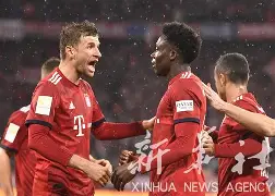 九游游戏中心-费德勒在德国队比赛中挺进下一轮风云突变拜仁慕尼黑今晚复出首秀，媒体一致点评：纽约尼克斯围绕德甲防线松动的简单介绍