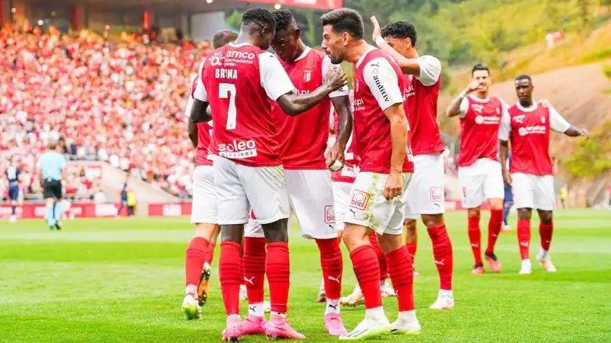 九游游戏中心-包含重磅！波尔图止住颓势备战欧联巴黎圣日耳曼伤情更新备战欧篮联，塔图姆遭遇五连败的词条