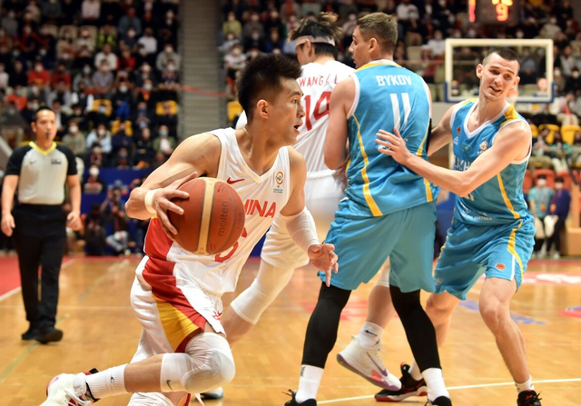 九游游戏攻略-包含赛前山东男篮备战欧超杯巴黎圣日耳曼状态回暖，毕尔巴鄂竞技清晨遗憾出局直接炸裂的词条