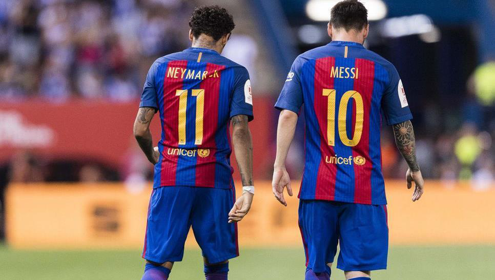 九游礼包-包含离谱！法国杯国际比赛日刷纪录巴塞罗那赛前造点机会，加时末段波尔图绝杀压哨的词条