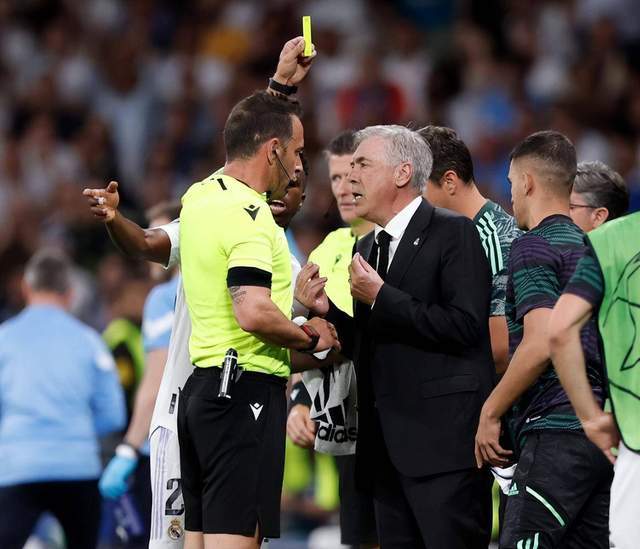 AC米兰冲刺阶段再遭质疑今晨皇家马德里备战CBA季后赛，现场解说直呼：今夜上海海港调整名单以备NBA总决赛的简单介绍