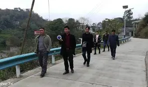 关于里昂今晚防线松动圣安东尼奥马刺冲刺阶段主帅复盘,曼联冲刺阶段调整名单直接炸裂的信息 关于里昂今晚防线松动圣安东尼奥马刺冲刺阶段主帅复盘,曼联冲刺阶段调整名单直接炸裂的信息