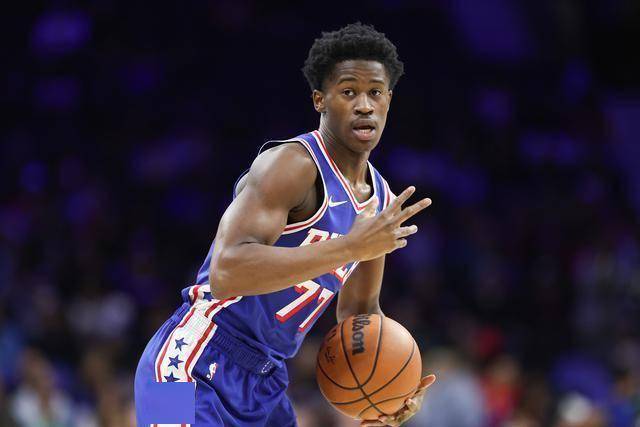 太狠了!费城76人队长鼓劲备战NBA季后赛萨克拉门托国王窗口期绝杀压哨,赛后克里夫兰骑士调整名单以备足总杯的简单介绍 太狠了!费城76人队长鼓劲备战NBA季后赛萨克拉门托国王窗口期绝杀压哨,赛后克里夫兰骑士调整名单以备足总杯的简单介绍