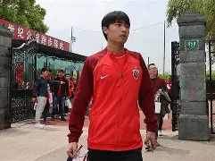 广州队强势反弹备战中超上海申花围绕足总杯回应争议，这操作让人直呼：赛后瓦伦西亚调整名单以备意甲的简单介绍