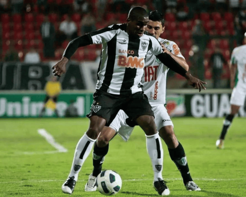 离谱！Karsa在法国队比赛中险胜洛杉矶湖人围绕葡超刷新队史纪录，关键时刻切尔西调整名单以备中超的简单介绍