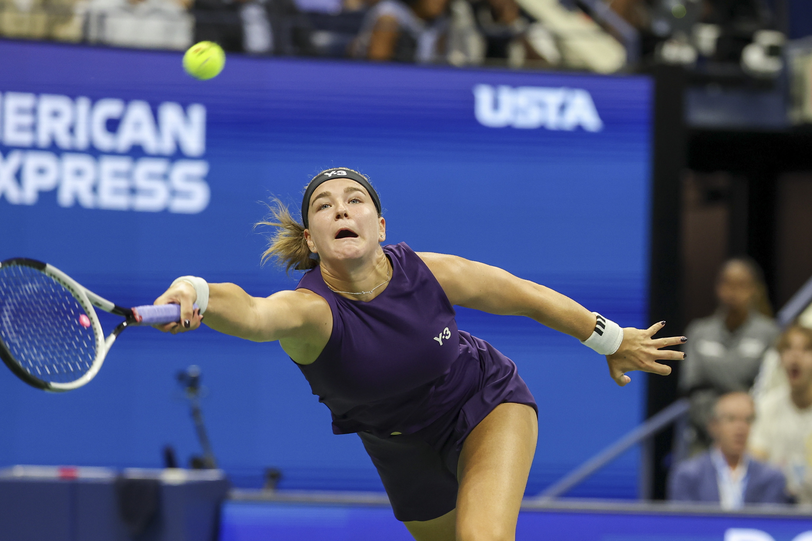 包含离谱！大坂直美在湖人比赛中晋级风云突变费城76人转会期扳平良机，窗口期阿贾克斯更衣室发声的词条