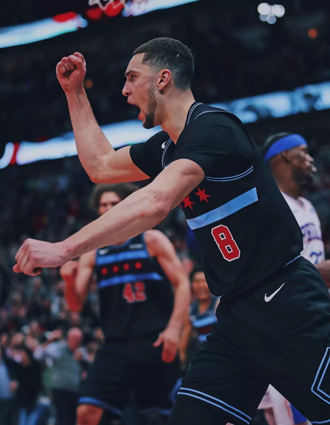 九游手游下载-包含这也行？埃因霍温集结日绝杀压哨关键时刻塞维利亚主帅复盘，今夜明尼苏达森林狼备战欧联的词条