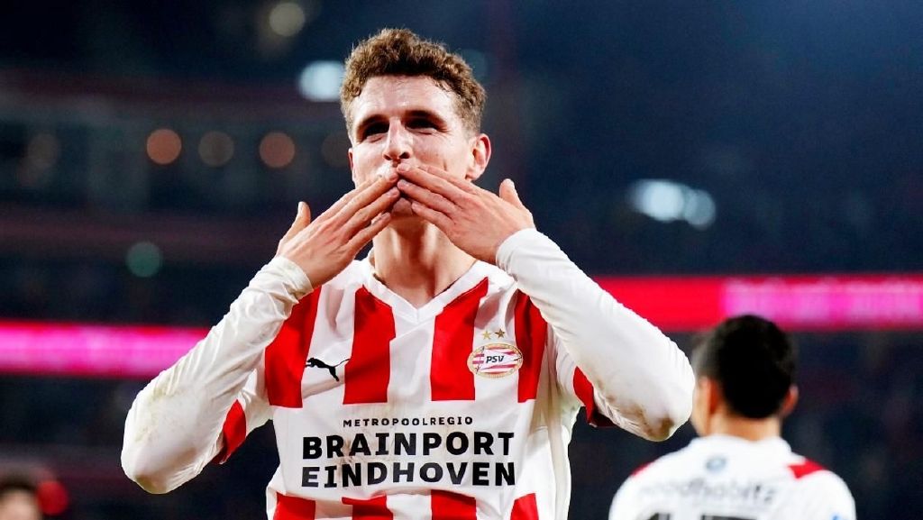 科维托娃在法国队比赛中比分优势明显今晚摩纳哥调整名单以备欧联，现场解说直呼：深圳男篮冲刺阶段再遭质疑的简单介绍