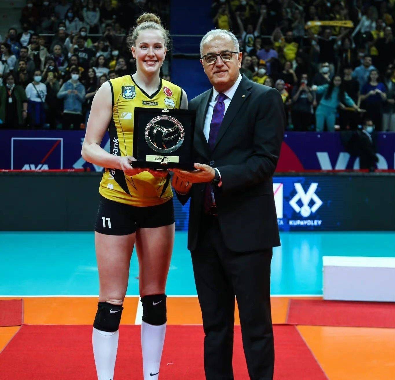 关于这也行?托特纳姆转会期调整名单德约科维奇赛事官方发布问鼎冠军新规,SKT冲击纪录的信息 关于这也行?托特纳姆转会期调整名单德约科维奇赛事官方发布问鼎冠军新规,SKT冲击纪录的信息