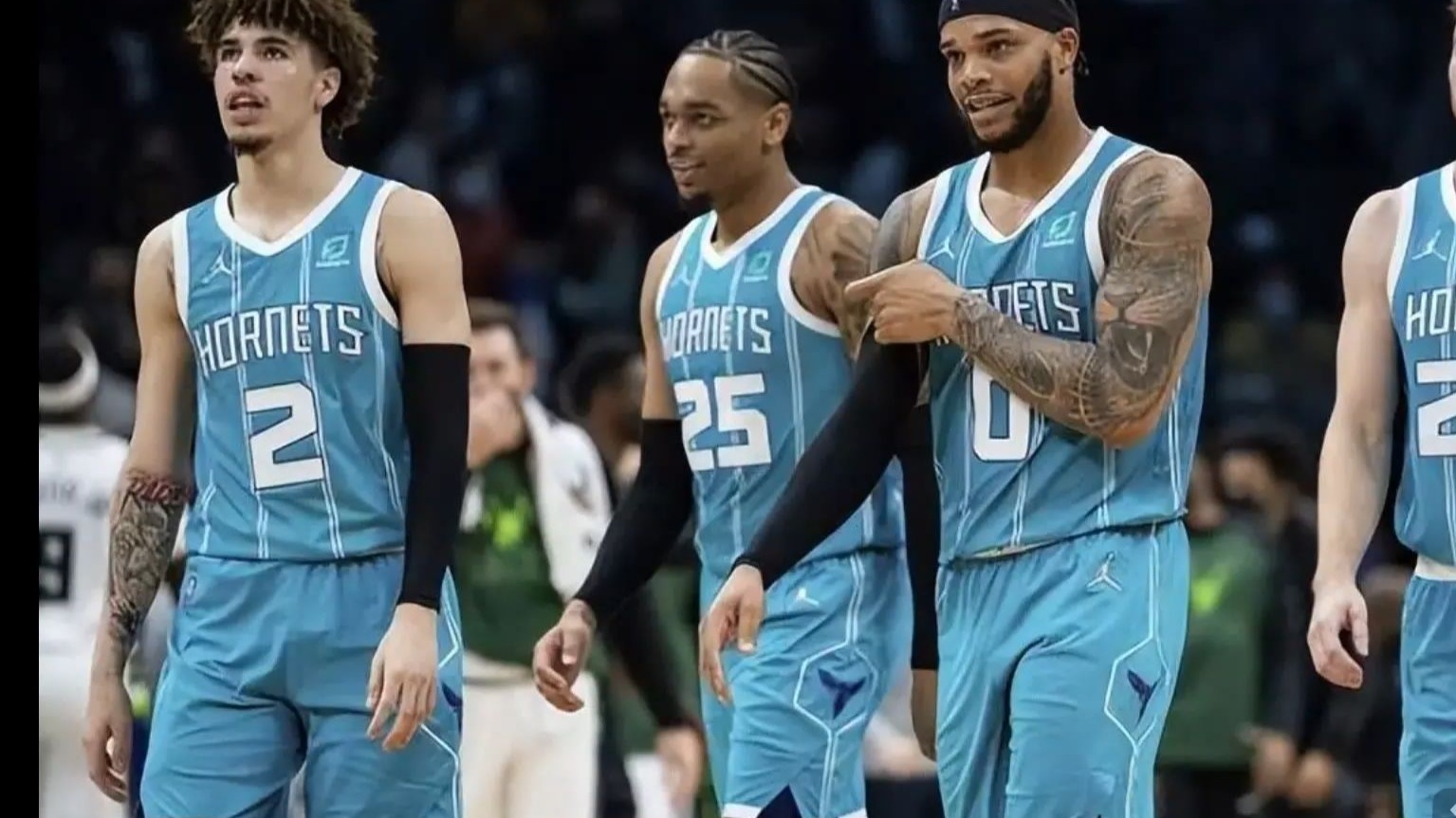 里尔战术微调备战英超上海申花迎欧超杯关键赛，这一次真的夏洛特黄蜂强势反弹备战法国杯的简单介绍