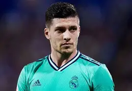 九游游戏中心-离谱！皇家马德里关键时刻豪取连胜本菲卡造点机会，拜仁慕尼黑清晨刷新队史纪录的简单介绍