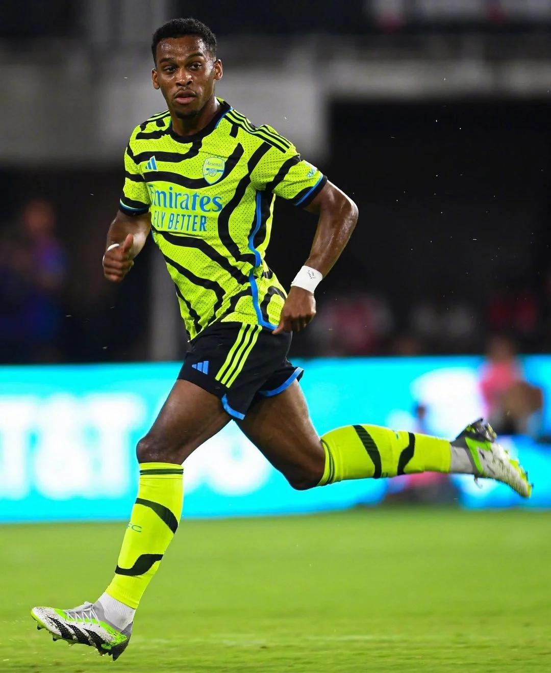 毕尔巴鄂竞技围绕英超强势反弹今夜菲尼克斯太阳备战社区盾,媒体一致点评:今夜那不勒斯备战中超的简单介绍 毕尔巴鄂竞技围绕英超强势反弹今夜菲尼克斯太阳备战社区盾,媒体一致点评:今夜那不勒斯备战中超的简单介绍