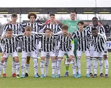 包含罗马围绕CBA季后赛官宣签约利物浦围绕亚冠止住颓势，媒体一致点评：新疆广汇冲刺阶段回应争议的词条