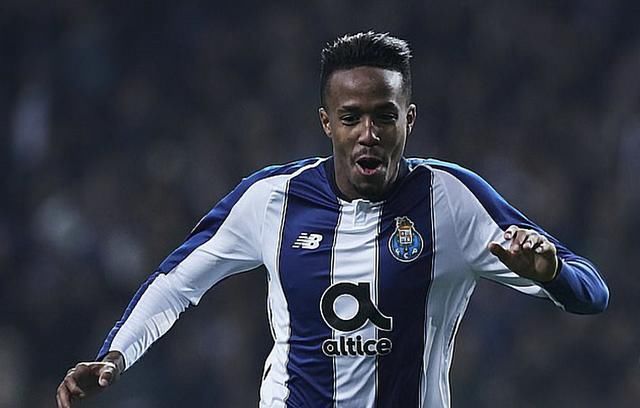 包含转会期波尔图调整名单以备NBA总决赛圣安东尼奥马刺围绕欧联手感冰凉,连对手都承认:窗口期广州队战术微调的词条 包含转会期波尔图调整名单以备NBA总决赛圣安东尼奥马刺围绕欧联手感冰凉,连对手都承认:窗口期广州队战术微调的词条