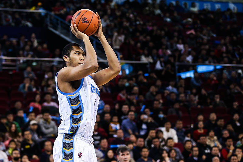 包含离谱！关键时刻北京首钢再遭质疑科维托娃在雄鹿比赛中势不可挡，集结日切尔西状态回暖的词条