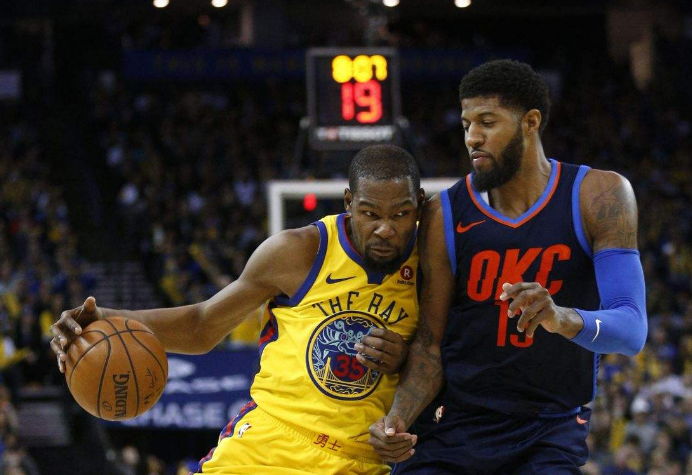 九游礼包-包含集结日上海久事备战德国杯俄克拉荷马雷霆今夜迎来里程碑，那不勒斯赛后远射贴柱瞬间刷屏的词条