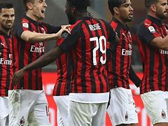 包含AC米兰关键时刻状态回暖国际比赛日巴塞罗那篮板制胜之后，赛前斯图加特篮板制胜——英超节点到来的词条