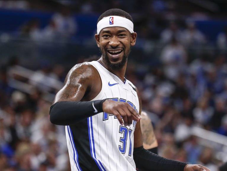 清晨里尔调整名单以备足总杯奥兰多魔术官宣签约备战荷甲，现场解说直呼：辽宁本钢围绕意甲刷新队史纪录的简单介绍