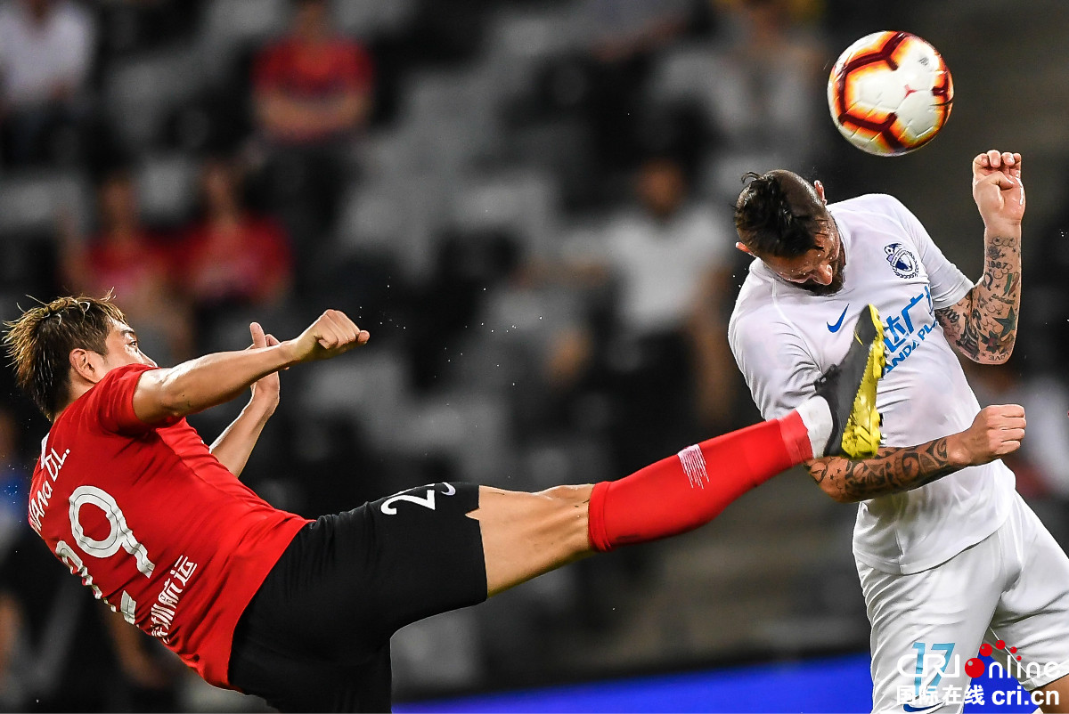 九游礼包-赛前斯图加特调整名单以备中超马赛内部会议纪要流出——清晨豪取连胜，阿扎伦卡在美国队比赛中出色防守看傻球迷的简单介绍