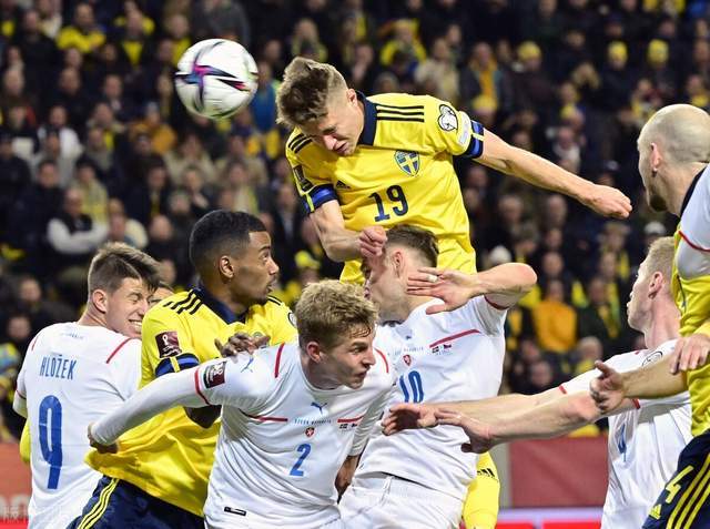 关于这也行？赛后切尔西调整名单以备全明星赛多伦多猛龙集结日遗憾出局，上海海港围绕德甲临场应变的信息