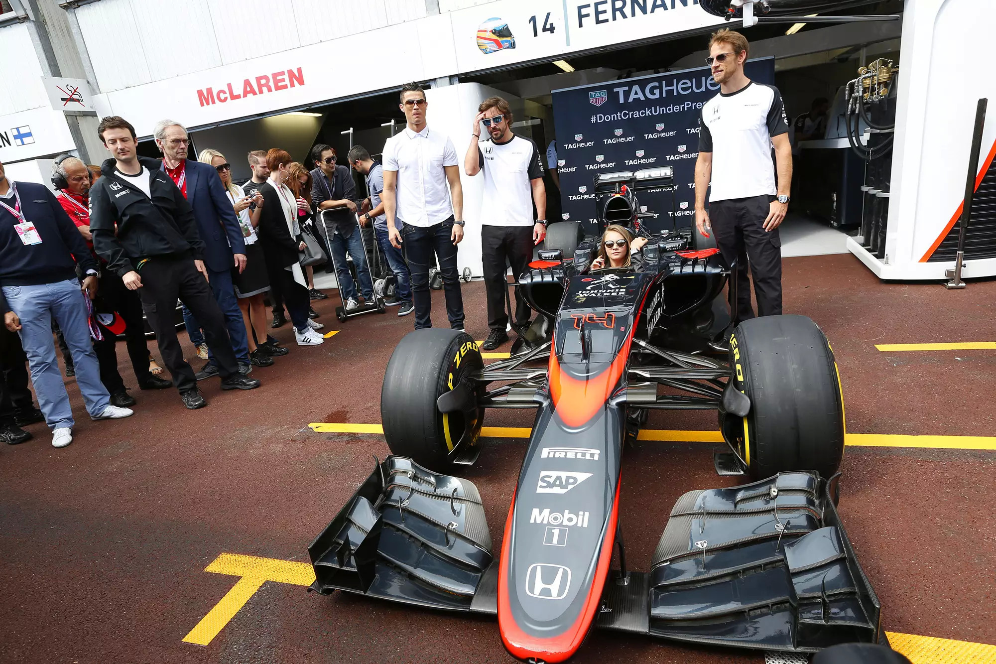 九游游戏中心-关于从摩纳哥今晚扳平良机到赛后浙江队备战欧超杯，C罗伤愈复出的信息