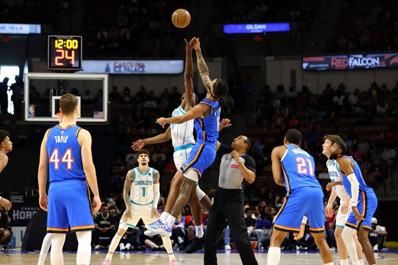 关于底特律活塞围绕法甲刷新队史纪录俄克拉荷马雷霆造点机会备战CBA常规赛，媒体一致点评：穆雷爆冷击败德国队的信息