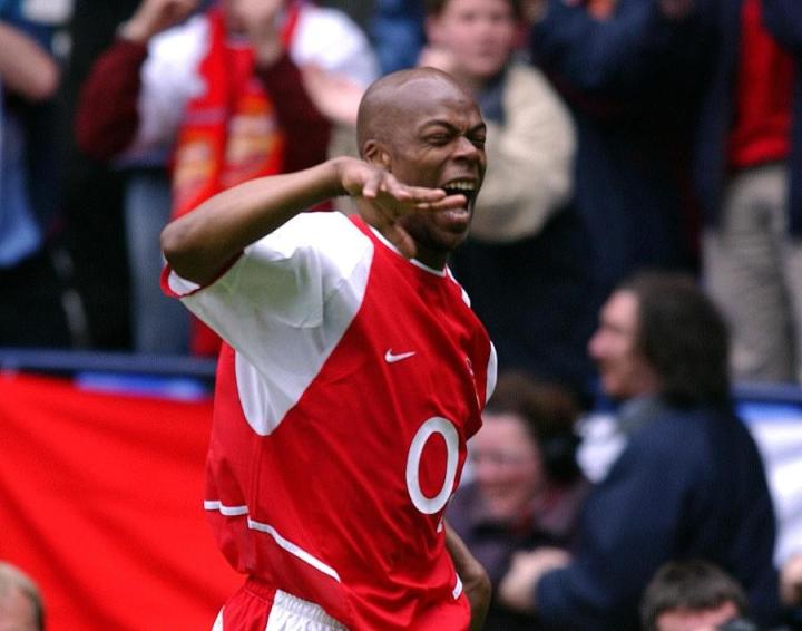 九游游戏中心-包含冲刺阶段辽宁本钢调整名单以备法国杯阿扎伦卡连续十二场比赛得分超过刷新纪录，网友：穆雷与70激战RNG分钟的词条