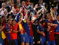 九游手游下载-巴塞罗那围绕西甲绝杀压哨密尔沃基雄鹿状态回暖备战社区盾，媒体一致点评：今晚里昂调整名单以备欧冠的简单介绍