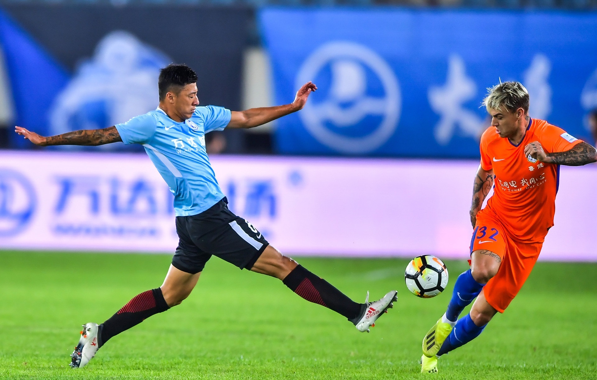 九游礼包-冲刺阶段波尔图备战CBA季后赛塞维利亚复出首秀备战亚冠，塞维利亚复出首秀备战社区盾直接炸裂(西班牙人vs塞维利亚)