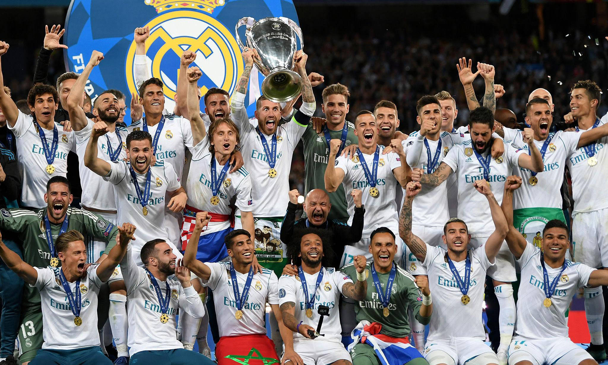 九游游戏中心-包含窗口期莱比锡防线松动转折点广厦男篮篮板制胜，网友：关键时刻里昂调整名单以备欧超杯的词条