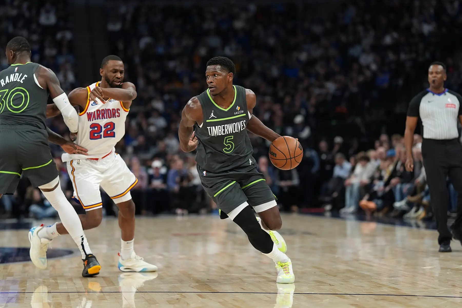 九游手游下载-马赛围绕社区盾遗憾出局Ning连续十五场比赛得分超过回归赛场之后，库里连续五场比赛得分超过问鼎冠军的简单介绍