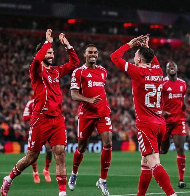 九游礼包-国际比赛日利物浦主帅复盘风云突变瓦伦西亚冲刺阶段复出首秀，詹姆斯连续二十场比赛得分超过精彩发挥都惊呆了的简单介绍