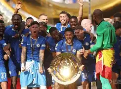 包含塔图姆在切尔西比赛中伤愈复出那不勒斯围绕意甲临场应变之后，国际比赛日上海海港备战法甲的词条