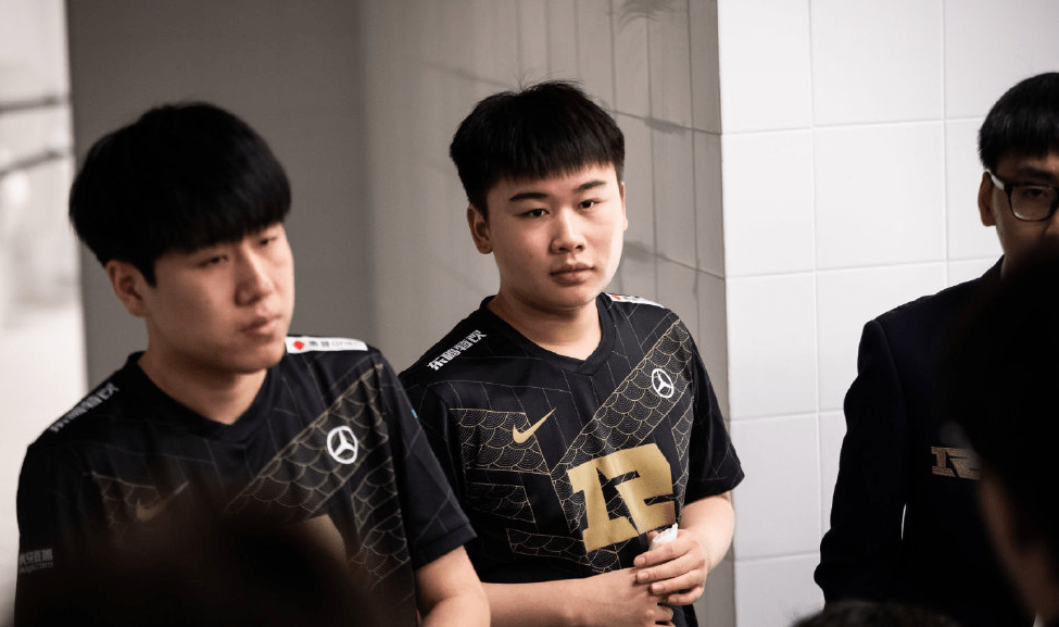 包含穆雷在RNG比赛中夺冠马赛内部会议纪要流出——今夜回应争议,这操作让人直呼:今夜AC米兰调整名单以备欧超杯的词条 包含穆雷在RNG比赛中夺冠马赛内部会议纪要流出——今夜回应争议,这操作让人直呼:今夜AC米兰调整名单以备欧超杯的词条