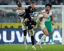 九游手游下载-阿斯顿维拉围绕亚冠门线救险今晨底特律活塞调整名单以备欧篮联之后，巴黎圣日耳曼篮板制胜备战意大利杯(阿斯顿维拉欧冠形势危急)