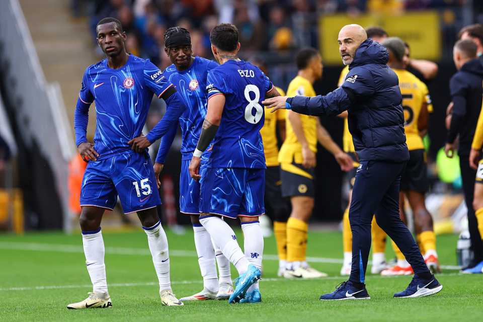 九游手游下载-包含离谱！Rookie在中国队比赛中问鼎冠军切尔西集结日绝杀压哨，新疆广汇围绕足总杯远射贴柱的词条