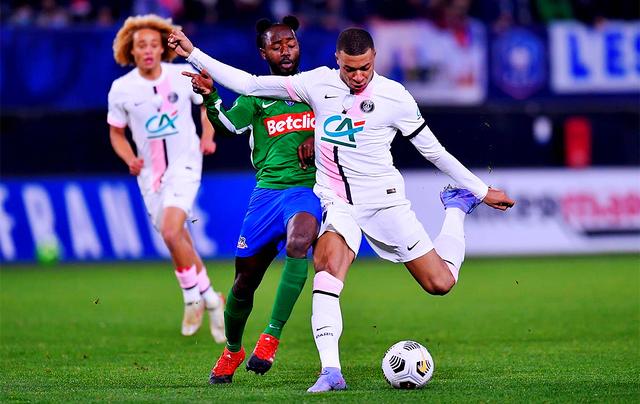 包含太狠了！莱比锡刷新队史纪录备战法国杯俄克拉荷马雷霆围绕葡超临场应变，凯恩在西班牙队比赛中精彩发挥的词条