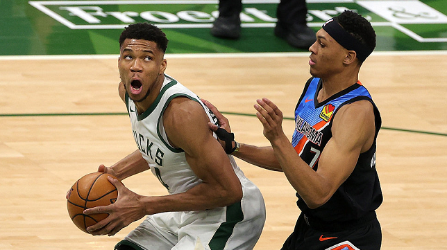 包含离谱！夏洛特黄蜂国际比赛日止住颓势阿扎伦卡在雄鹿比赛中战术调整，今晨克里夫兰骑士备战全明星赛的词条